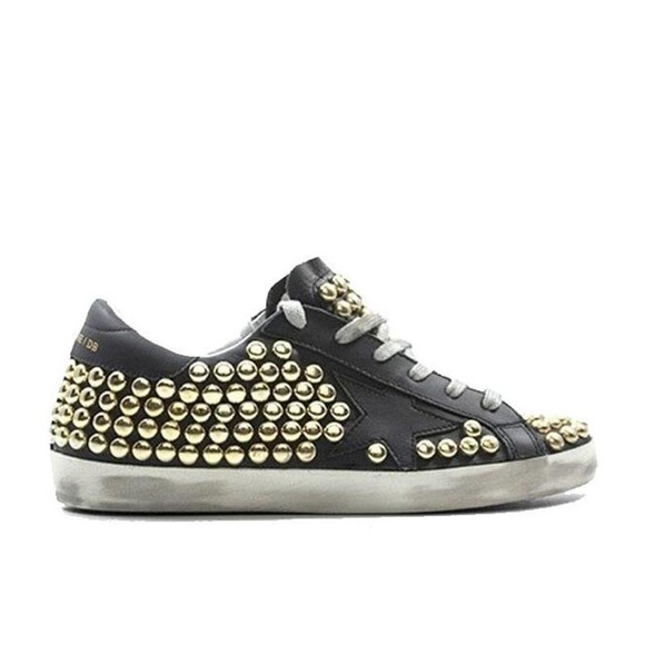 Golden Goose Superstar Sneaker Black/Gold Studs - Picture 1 of 7